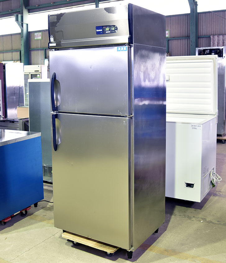 インボイス対応可☆ダイワ/大和 2ドア冷凍冷蔵庫 100V 750×650×1900 211YS1-EC 2016年製 1706026KK