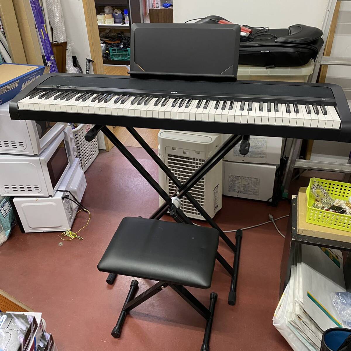 VV127 Z 鍵盤楽器 電子ピアノ キーボード MIDI コルグ KORG B1 デジタルピアノ 88鍵盤 現状品 AC欠品 付属多数 2019年製の画像1