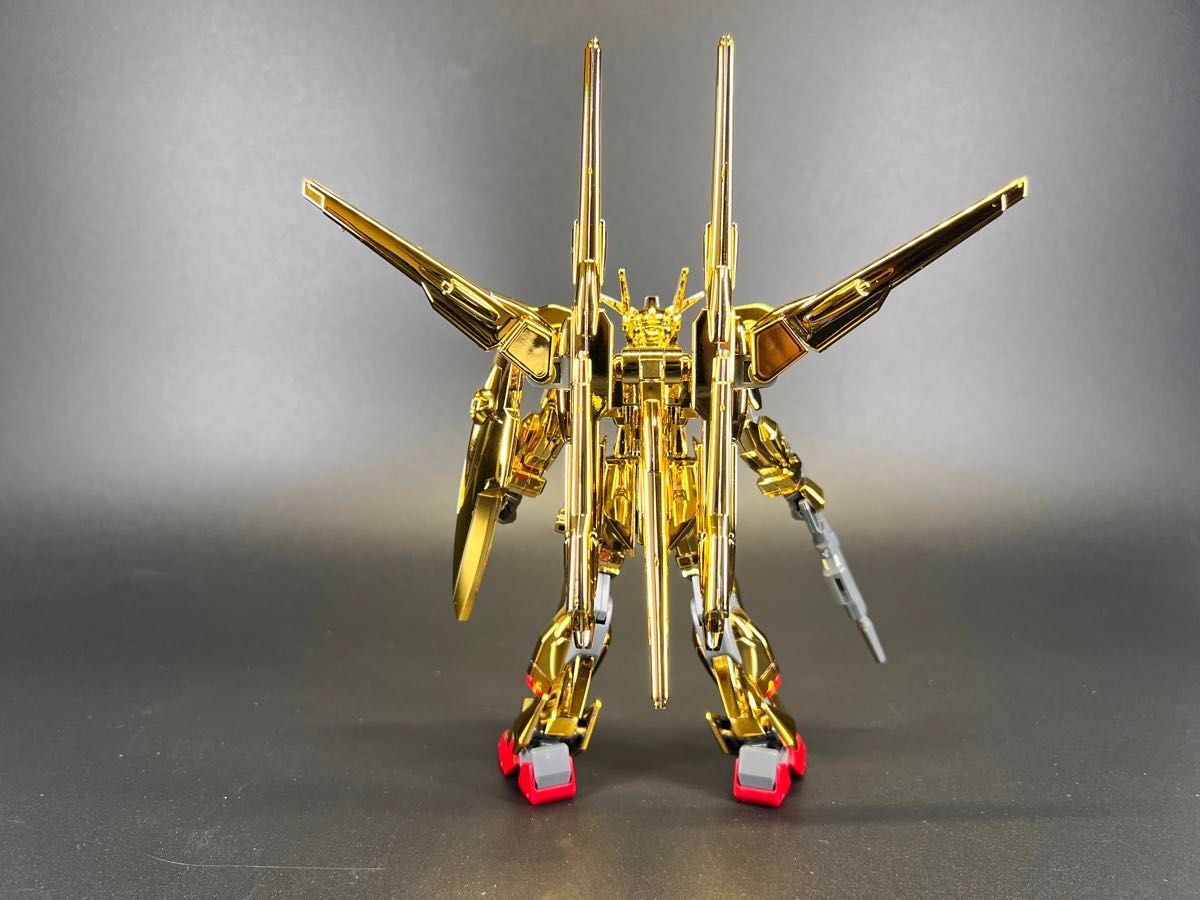 HG 1/144 シラヌイアカツキガンダム 完成品 パチ組 素組 HG 1/144 シラヌイアカツキガンダム 完成品 パチ組 素組