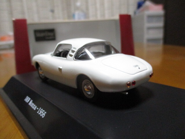 スターラインモデル　1/43　「　DKW モンツァ　」　　1956ｙ　ホワイト DKW Monza　・送料 400円（レターパック発送）_画像5