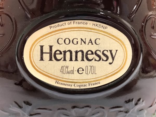 E002 未開栓 古酒 Henessy ヘネシー X.O コニャック COGNAC ブランデー 金キャップ グリーンボトル 700ｍl 40度 洋酒 箱付の画像5