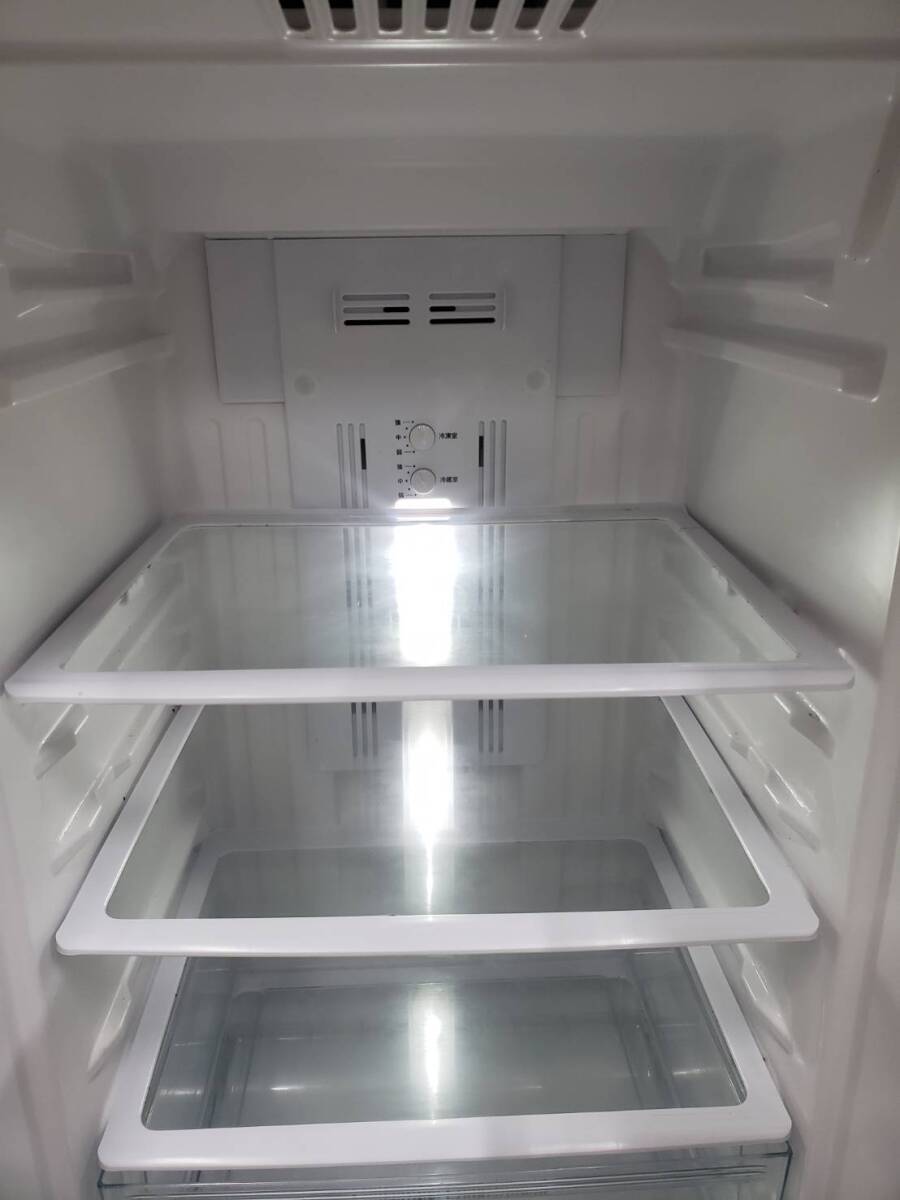 (4919) 日立 ノンフロン冷凍冷蔵庫 R-23HA スリム 2ドア 225L シルバー 中古 動作品 引き取り可 大阪 1円スタートの画像7