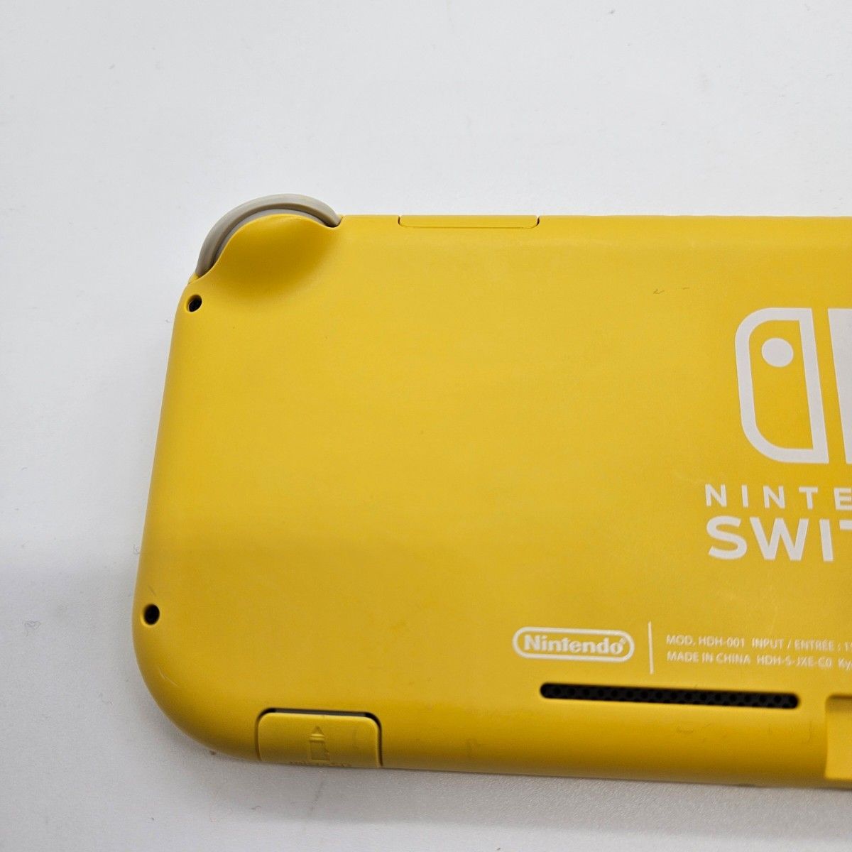 ニンテンドースイッチライト Nintendo Switch Lite　本体 イエロー