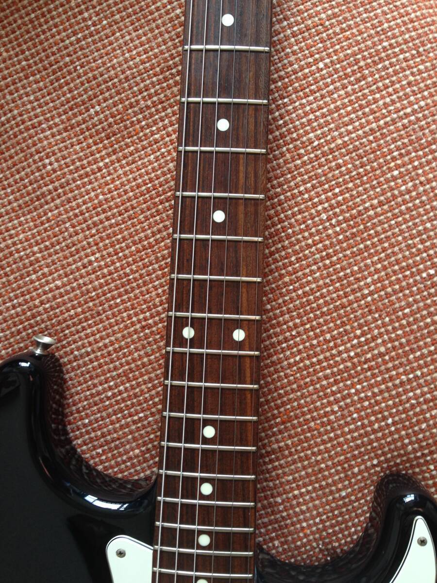 Fender Japan ストラトキャスター・ローズネック・黒ST62 フェンダージャパン Lシリアル1991～1992年製の画像4