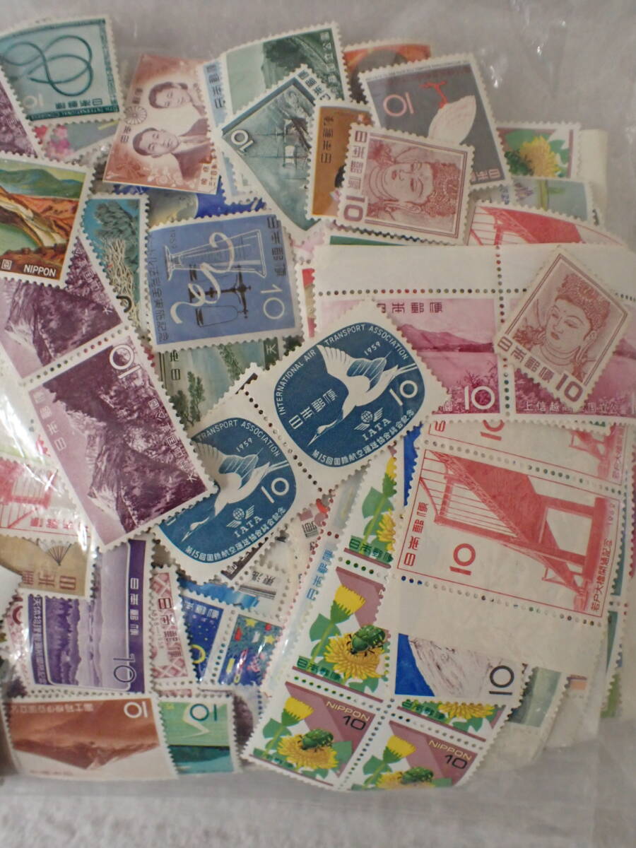 N1 日本切手 10円切手 未使用 893枚(額面8,930円)の画像3