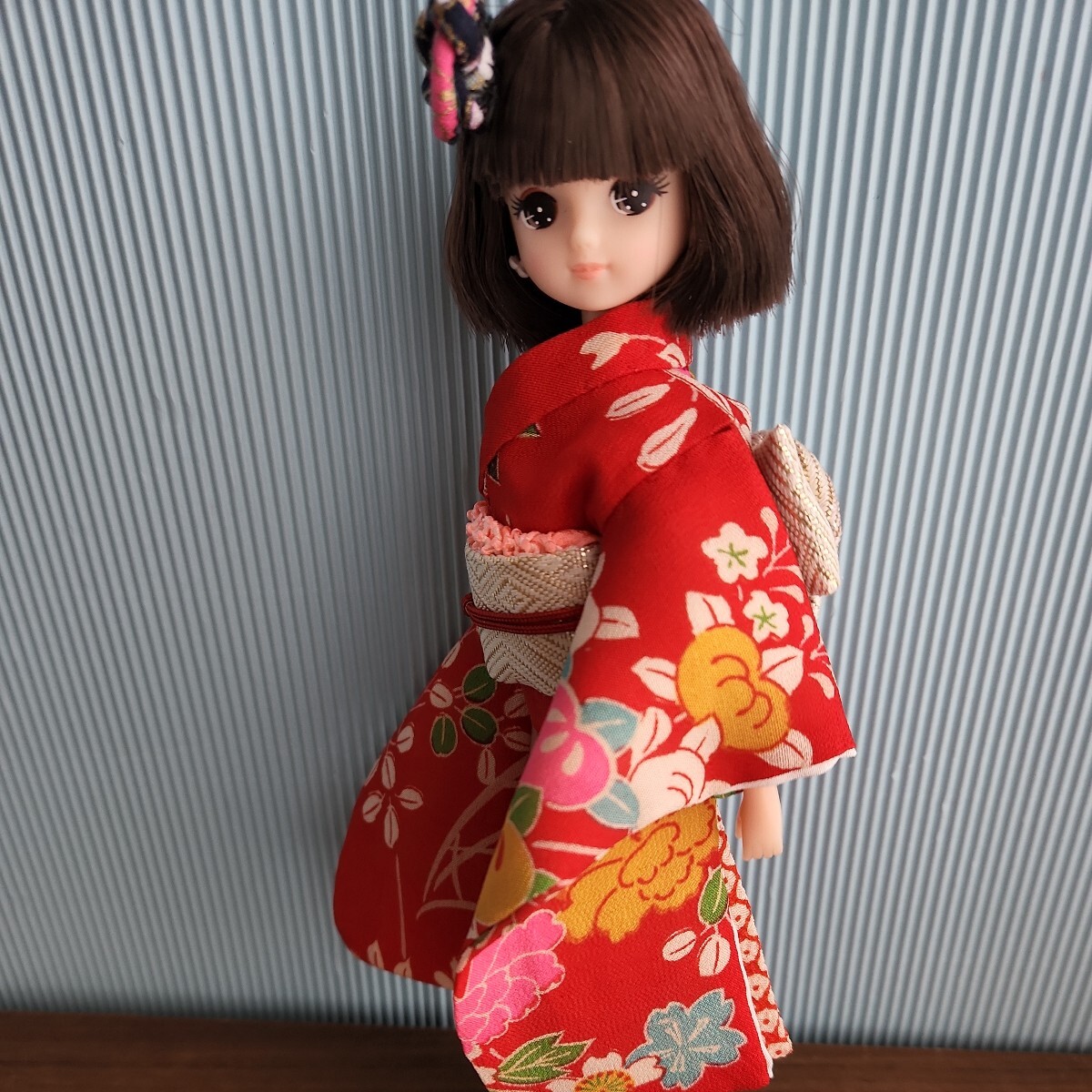 ◆リカちゃんの正絹お着物、赤色に花、handmade 、可愛い◆の画像4
