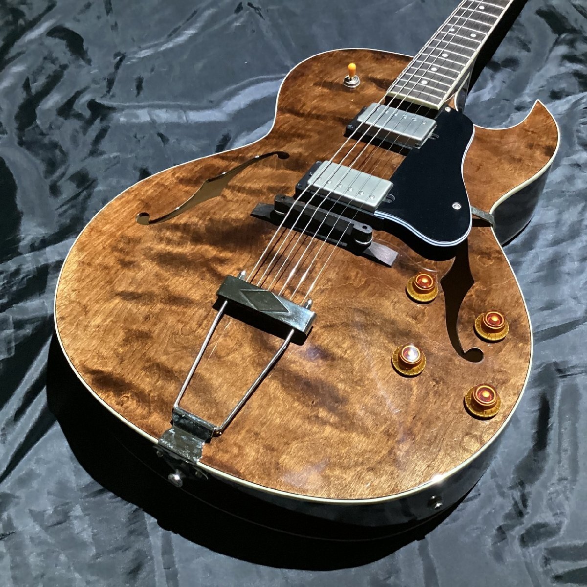 [ used fea!]Seventy Seven Guitars HAWK-STD / DEEP-JT / ABR[ three article shop ]