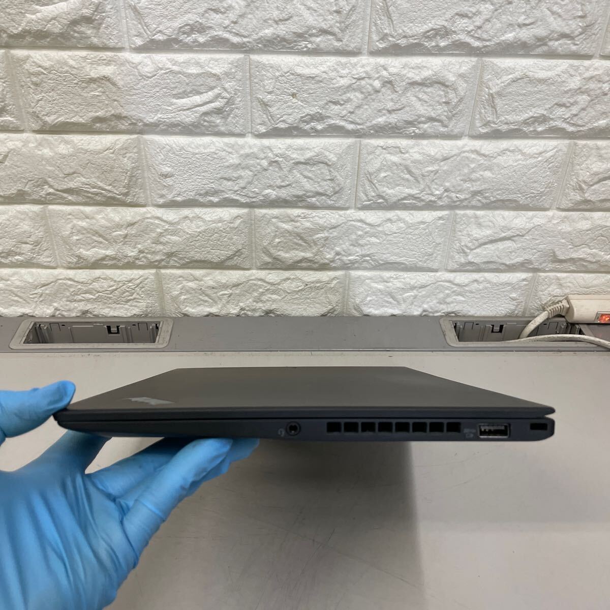 ヲ70 Lenovo ThinkPad X1Carbon Core i5 7200U メモリ8GB_画像7