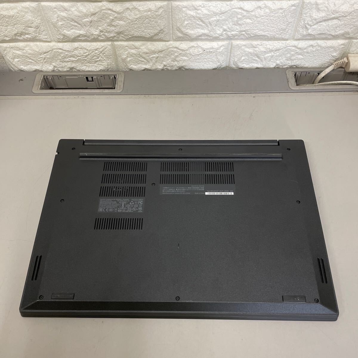 ア14 Lenovo ThinkPad E580 Core i5第8世代 メモリ無し　ジャンク_画像5