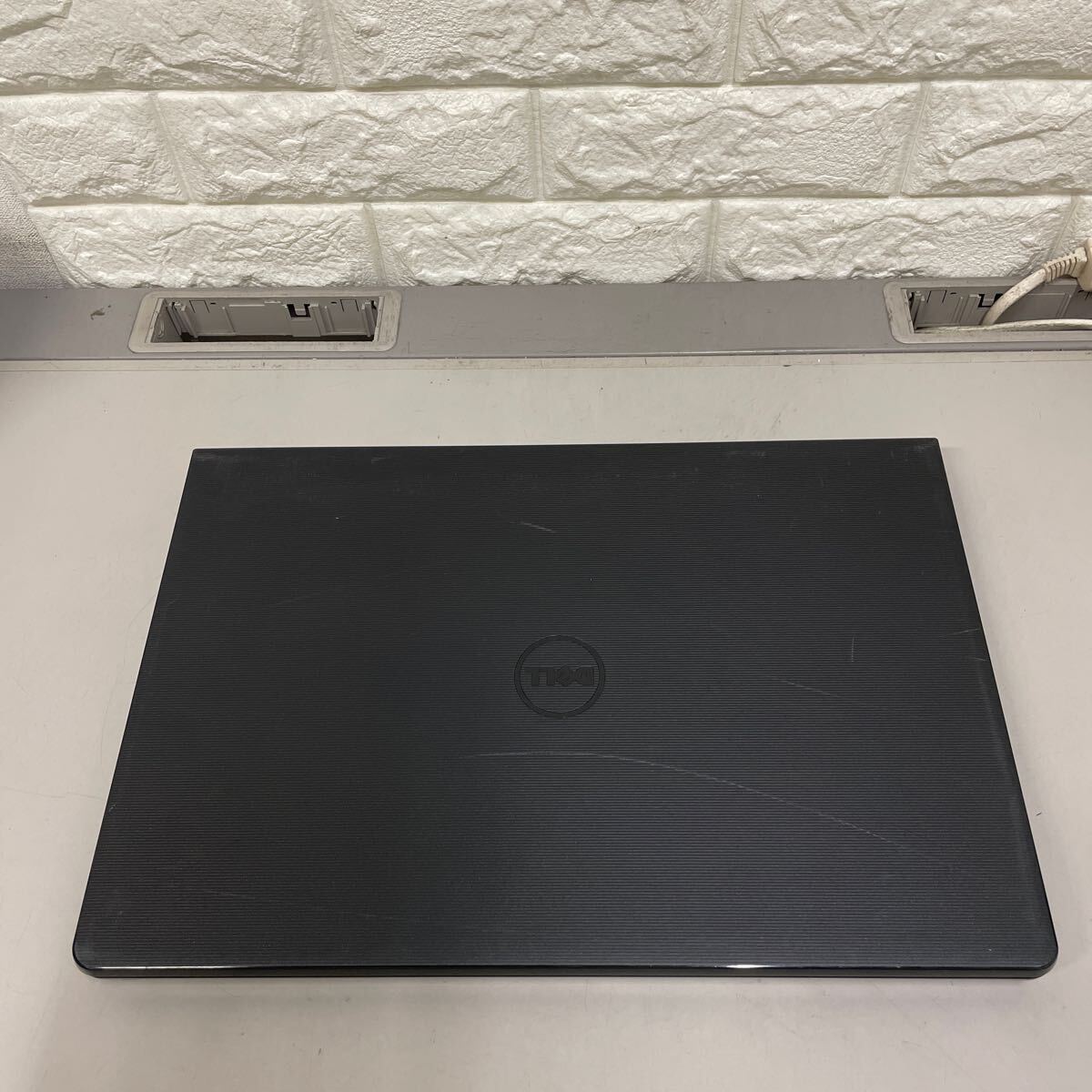 ア24 DELL Vostro 3558 P52F Core i5 5200U メモリ4GB の画像3