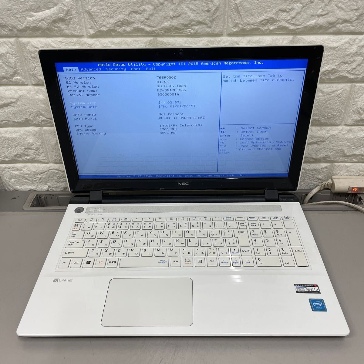 ア29 NEC LaVie Direct PC-GN17CJSA6 Celeron 3215U メモリ4GB の画像3