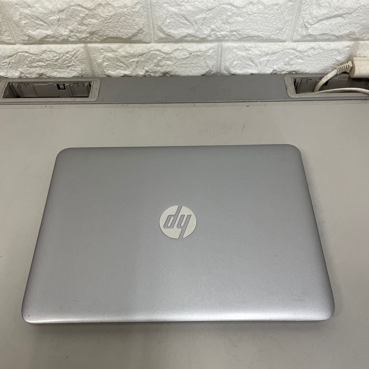 ア36 HP ELITEBOOK 820 G3 Core i5 6200U メモリ4GB バッテリー無し ジャンクの画像3