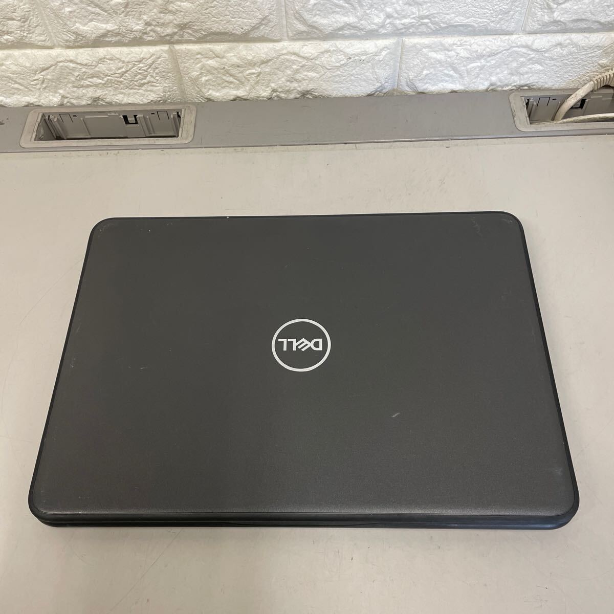 イ45 DELL Latitude 3300 P95G Core i5 8250U メモリ8GBの画像3