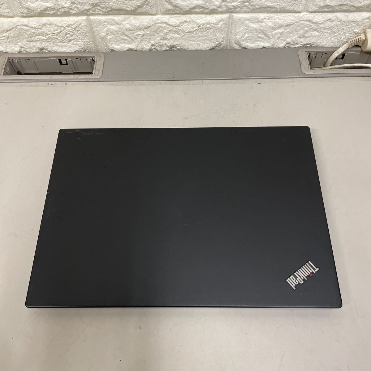 ウ2 Lenovo ThinkPad x13 AMD RYZEN PRO 5 メモリ不明　ジャンク_画像4