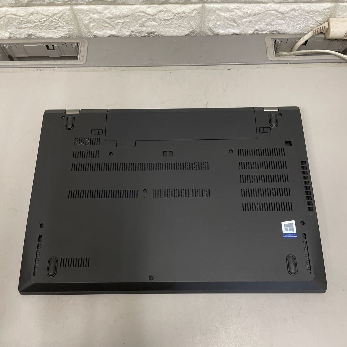 ウ18 Lenovo ThinkPad T580 Core i5 8250U メモリ8GB ジャンクの画像6