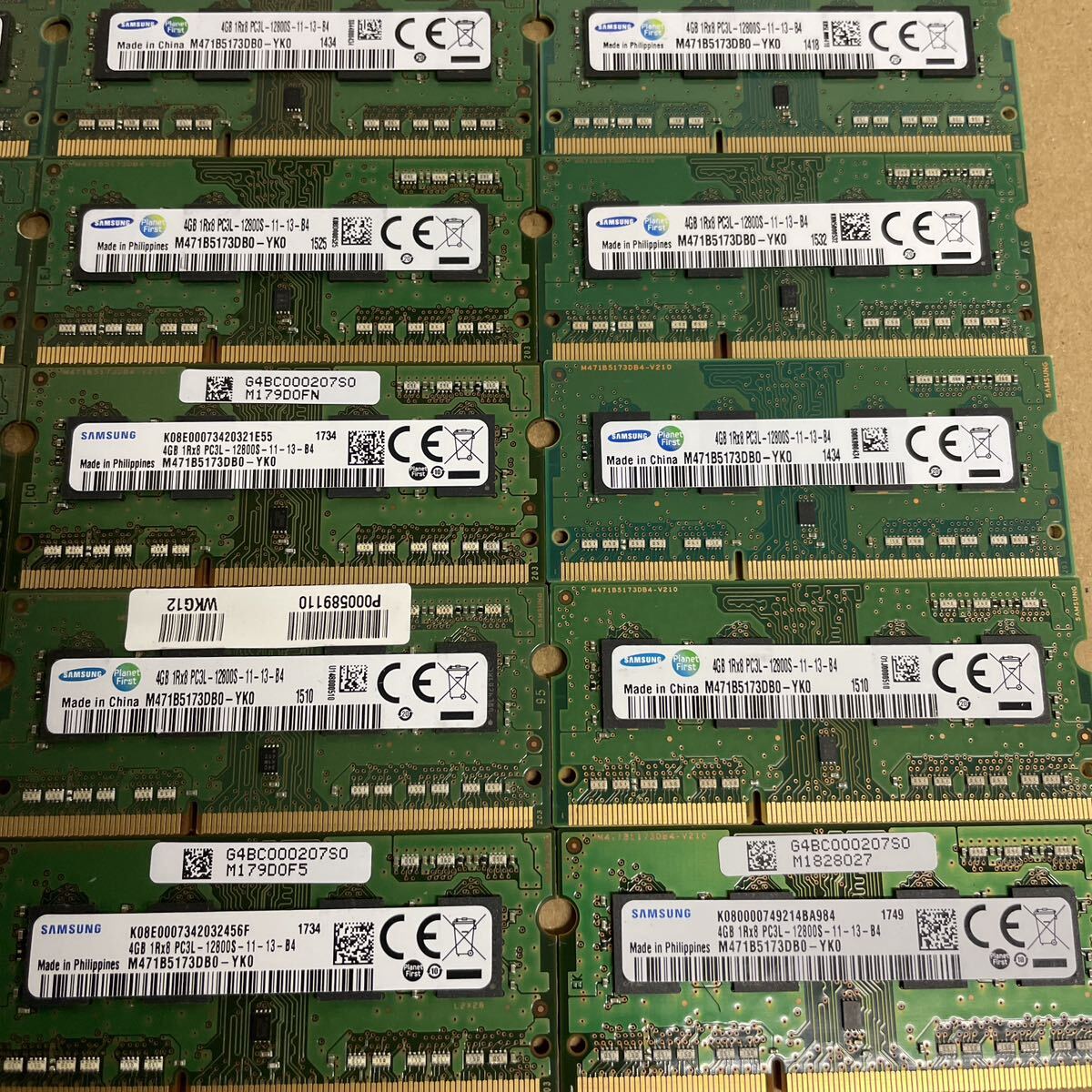 ウ86 SAMSUNG ノートPCメモリ 4GB 1Rx8 PC3L-12800S 30枚