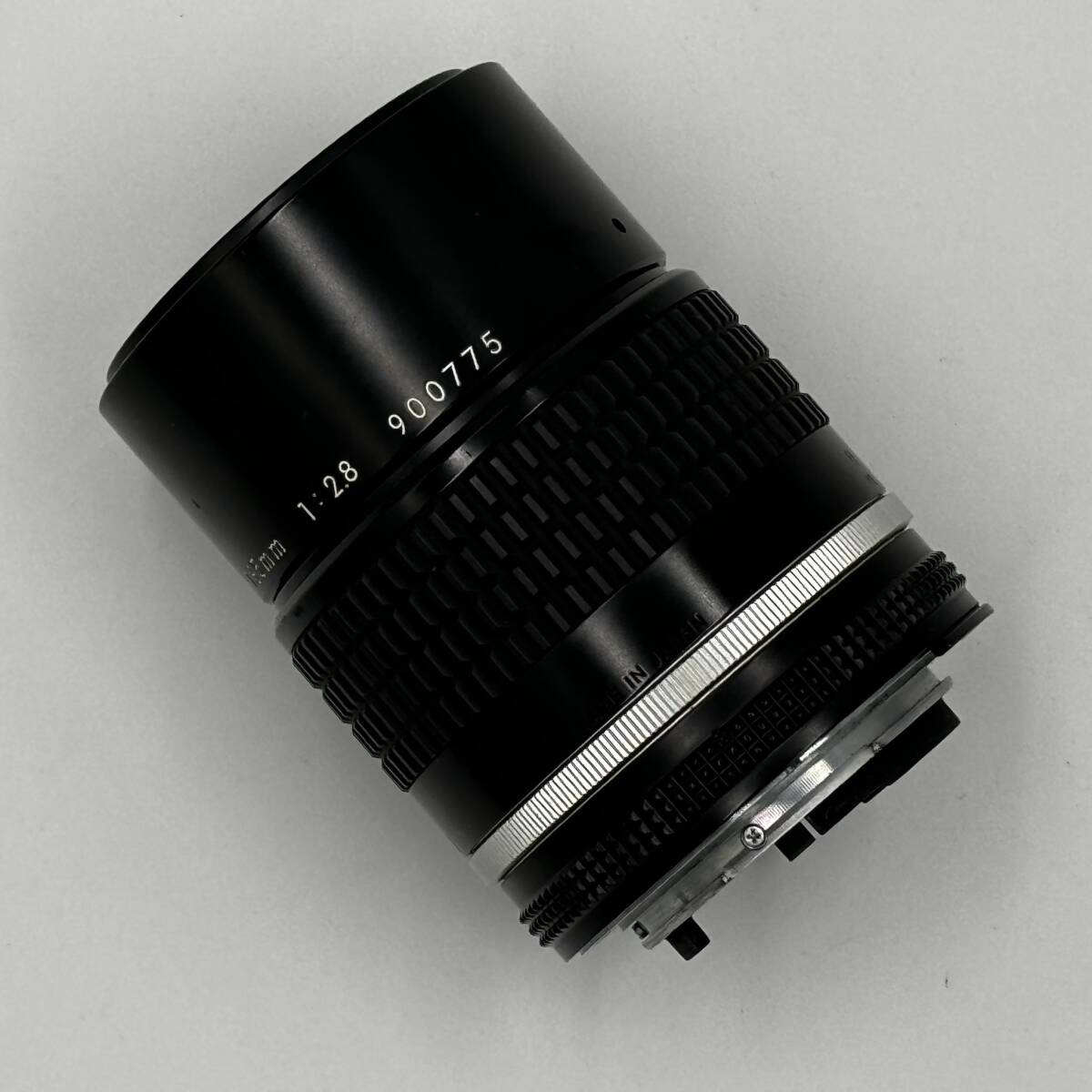 #460 Nikon ニコン NIKKOR 135mm 1:2.8 一眼レフ カメラレンズ 一眼レフカメラ マニュアルフォーカス レンズカバー付きの画像6