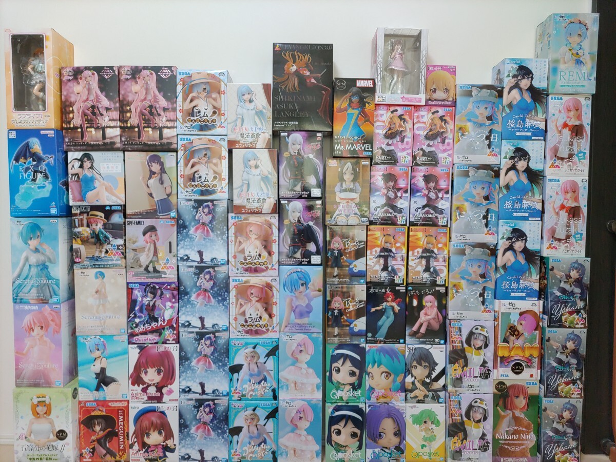 [ new goods unopened ]1 jpy start beautiful young lady figure large amount set sale Hatsune Miku . etc. minute. bride Re Zero ... . Spy Family rotation raw youth 