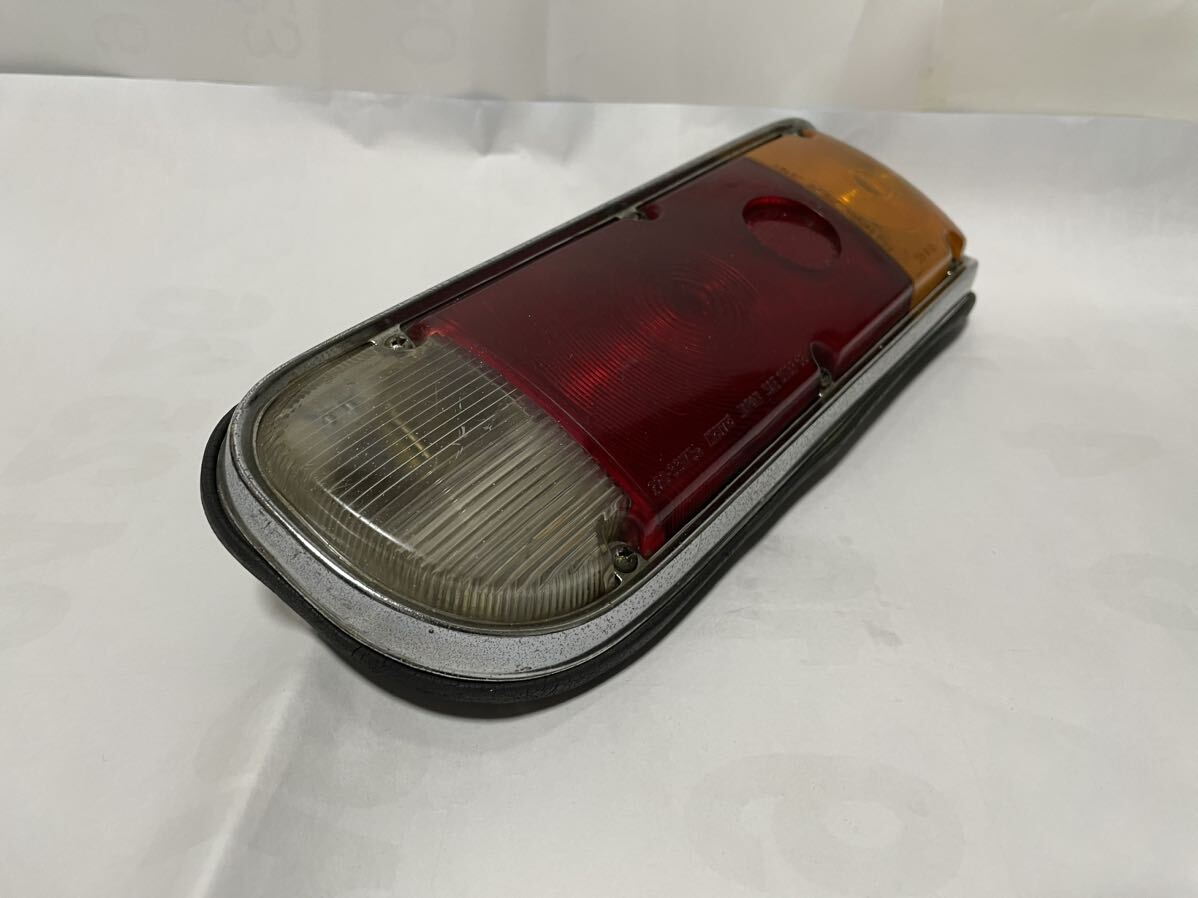  Toyota Toyopet Publica UP20 old car right rear tail lamp 