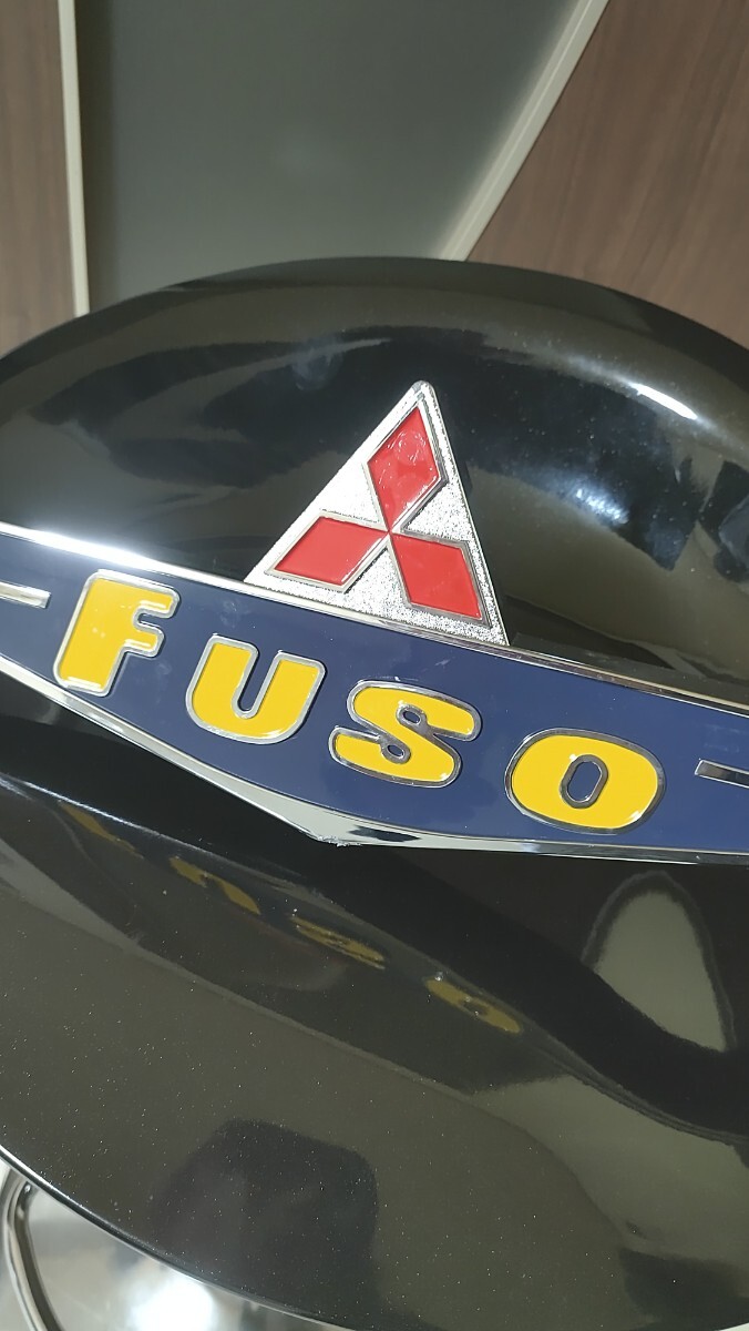  retro rare deco truck FUSO Mitsubishi Fuso bus Mark emblem 07 Super Great 17 Super Great Fighter Canter 