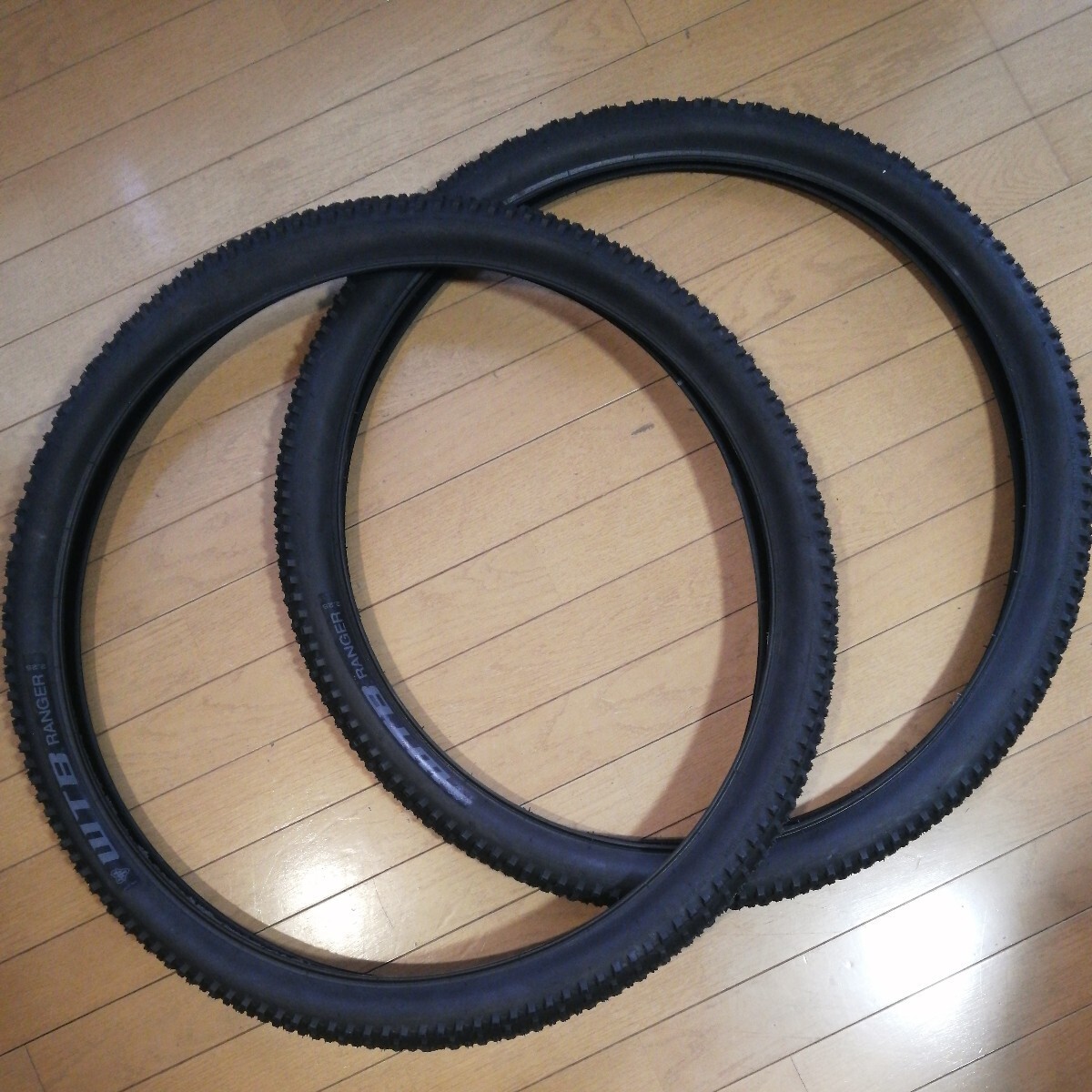 未使用 2本セット 29×2.25 29er 700c WTB レンジャーコンプ 30tpi DNA 55-622 タイヤ マウンテンバイク ワイド 29インチ_画像2