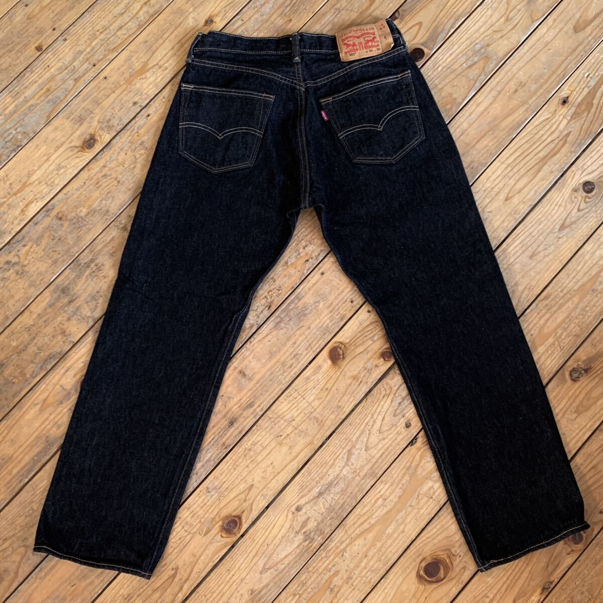 USA古着 Levis 501 リーバイス ブラックデニム パンツ メンズ W32 L30 ストレート ゴールデンサイズ カジュアル 美品 アメリカ仕入 P1341の画像4