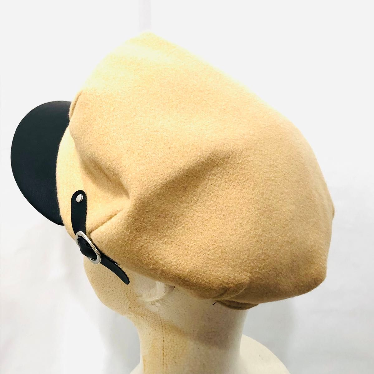 新品　ハンチング帽黒×ベージュ　キャスケット