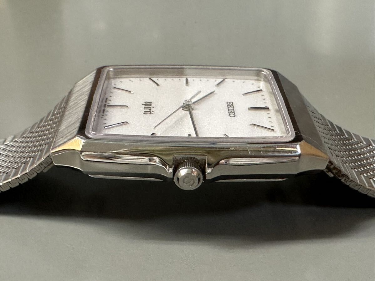 1円〜◇SEIKO セイコー SPIRIT スピリット 5E31-5A70 シルバーカラー クォーツ メンズ腕時計 稼働品の画像4