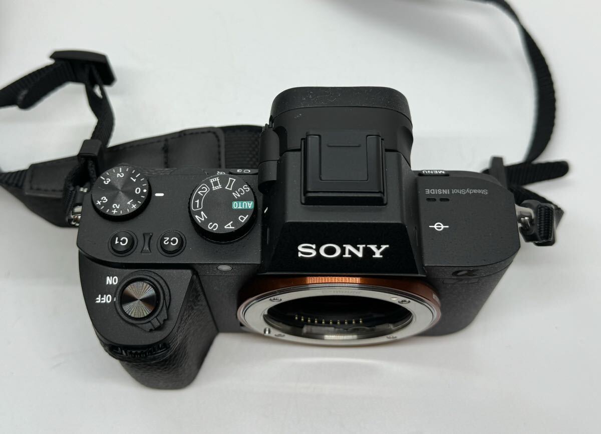 美品 SONY α7II ILCE-7M2 ミラーレス一眼 / 4.5-5.6/75-300 1.5m/4.9ft MACRO / LA-EA4 マウントアダプター付属 【HH136】の画像5