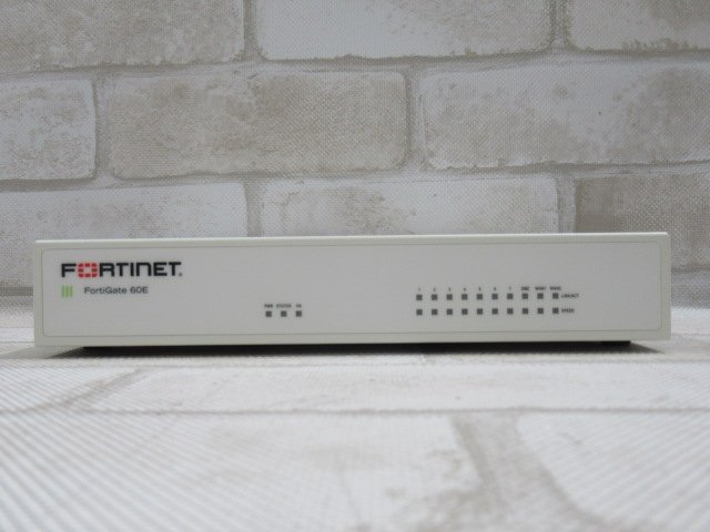 Ω 新FT 0214h 保証有 Fortinet【 FG-60E 】Fortigate-60E UTM ライセンス24年06月20日迄 FW：v5.4.6 領収書発行可能_画像4