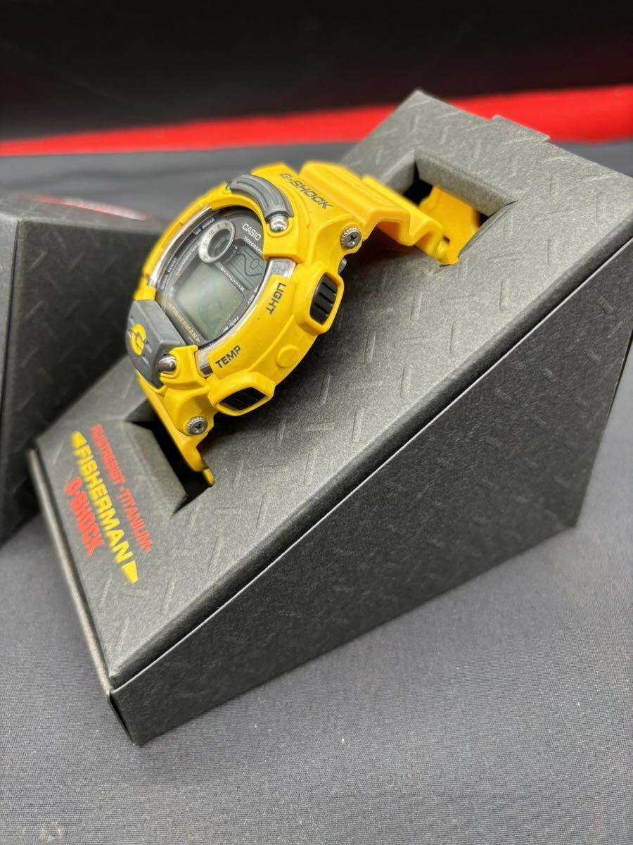 ★希少★CASIO カシオ G-SHOCK Gショック FISHERMAN フィッシャーマン DW-8600YJ-9T イエロー 腕時計 コレクション 電池切れ 長期保管品_画像4