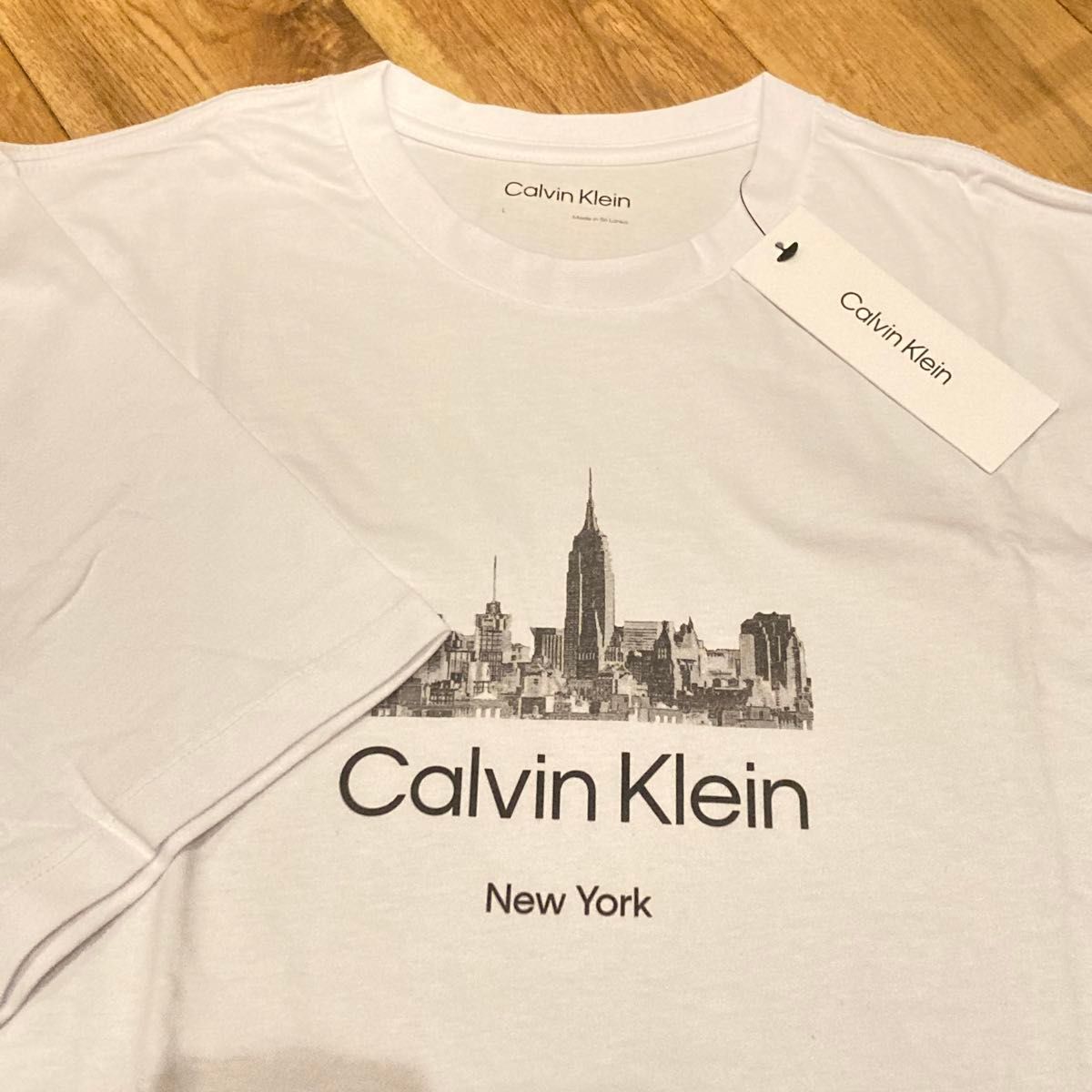 Calvin Klein カルバンクライン　Tシャツ　ホワイト　プリントロゴ　白