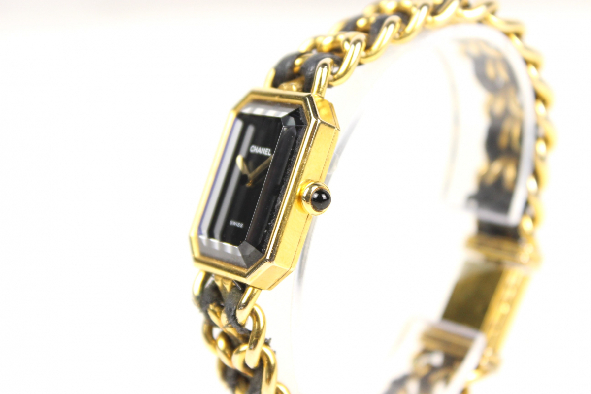 【え仙】CHANEL シャネル プルミエール 腕時計 ゴールド系 ブラック文字盤 クオーツ レディース腕時計 MCZ01LLL99_画像2