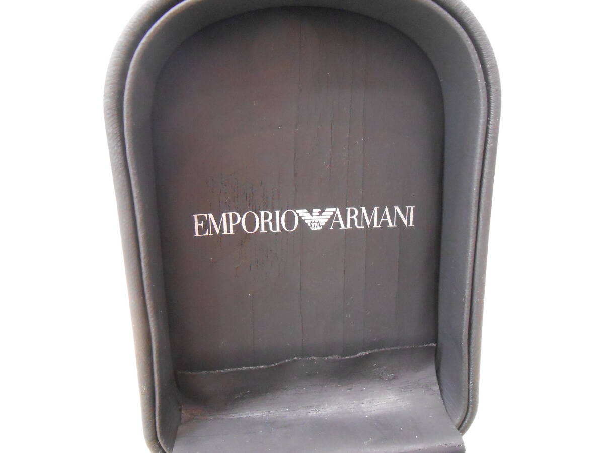 24695 中古品 EMPORIO ARMANI エンポリオ・アルマーニ 腕時計 AR0146 クォーツ レディース腕時計 箱付き 説明書付き シルバー_画像8