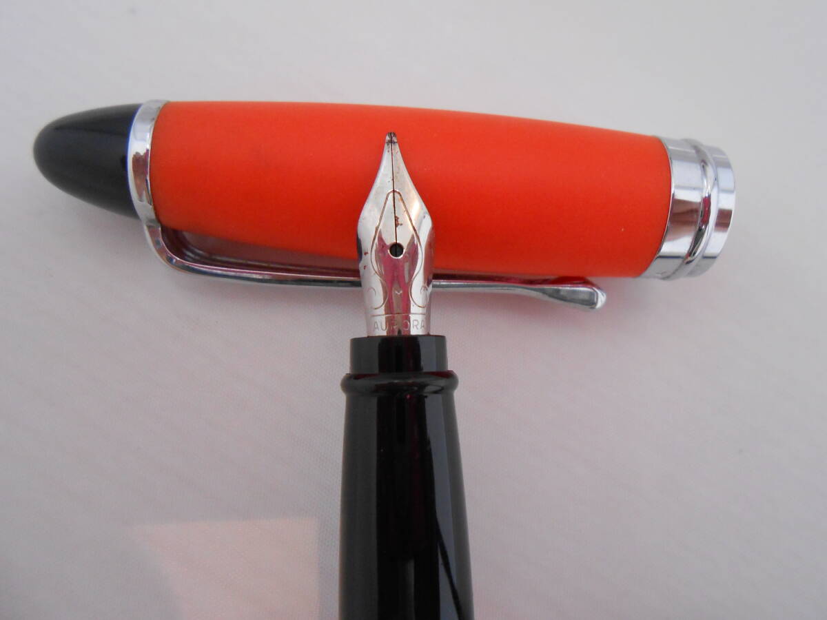 24835 used AURORA Aurora Ipsilon Epsilon fountain pen orange writing brush chronicle . Italy made miscellaneous goods stationery office 