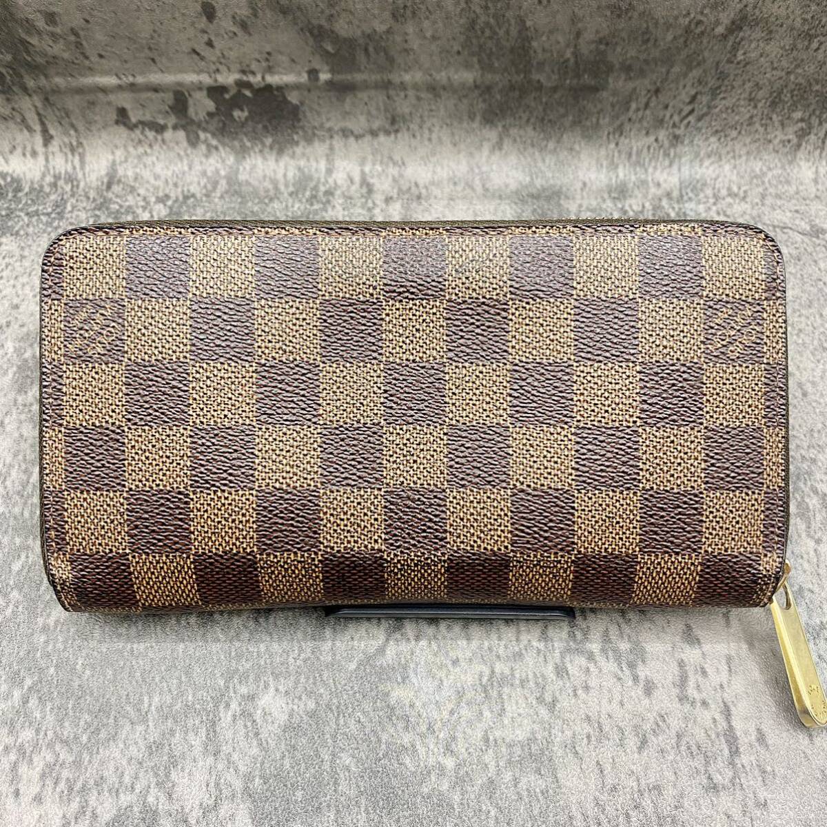 ■美品/定価10.5万■ ルイヴィトン LOUIS VUITTON ジッピーウォレット 長財布 ダミエ エベヌ N60015 レディース メンズ ラウンドファスナー_画像3