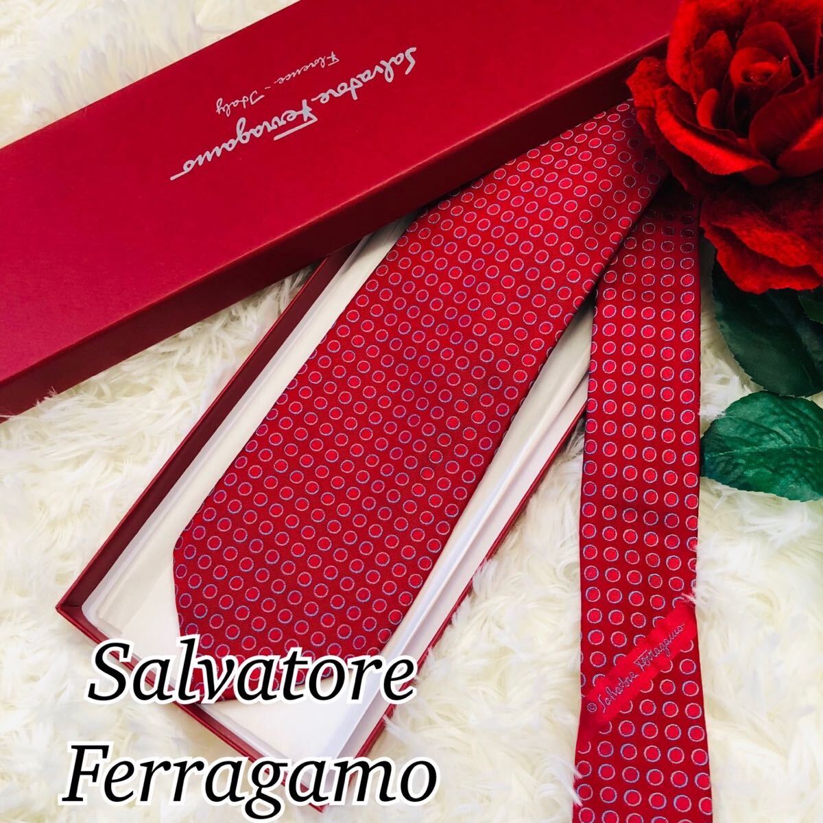 Salvatore Ferragamo サルヴァトーレ フェラガモ メンズ 男性 紳士 ネクタイ ブランドネクタイ ドット柄 赤 美品 未使用に近い 剣先 9.2cm_画像1