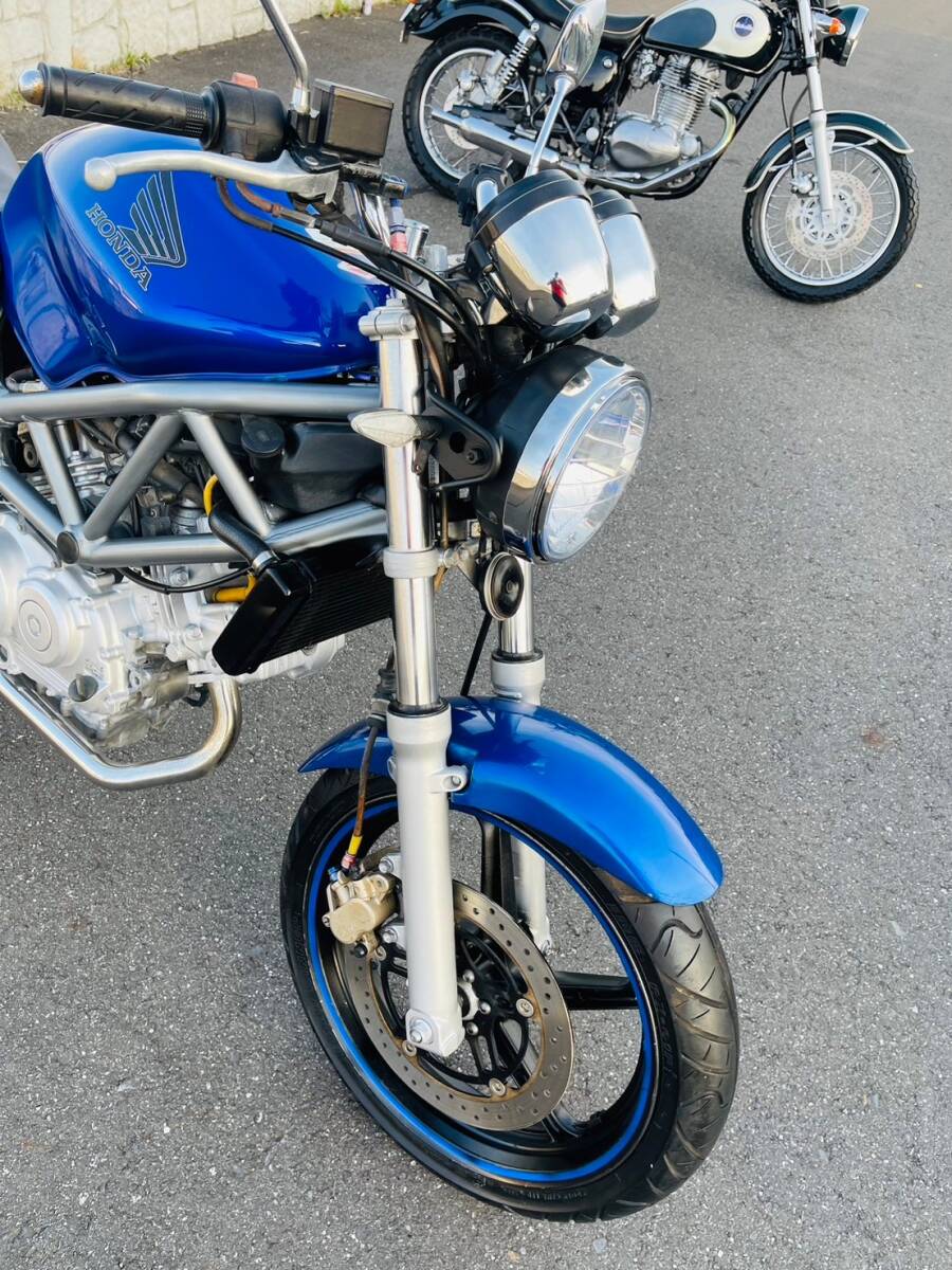 ホンダ VTR250 後期型 MC33 15,215km モリワキマフラー付き 中古車体！ 動画有！全国配送可！_画像10