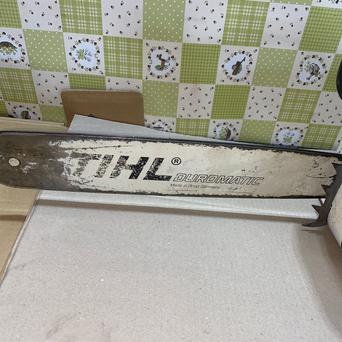 【K60407J1】 STIHL 028AV  スチール エンジンチェーンソー 中古 現状品 始動しますが訳あり 【西濃運輸営業所止め】の画像3