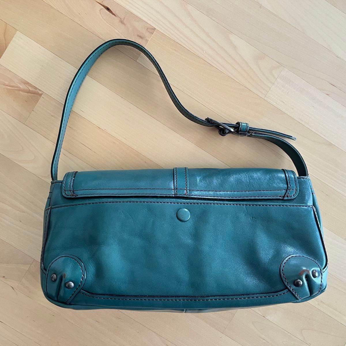 美品】Dakota ダコタ ハンドバッグ ショルダーバッグ 廃盤 美品】Dakota ダコタ ハンドバッグ ショルダーバッグ 廃盤