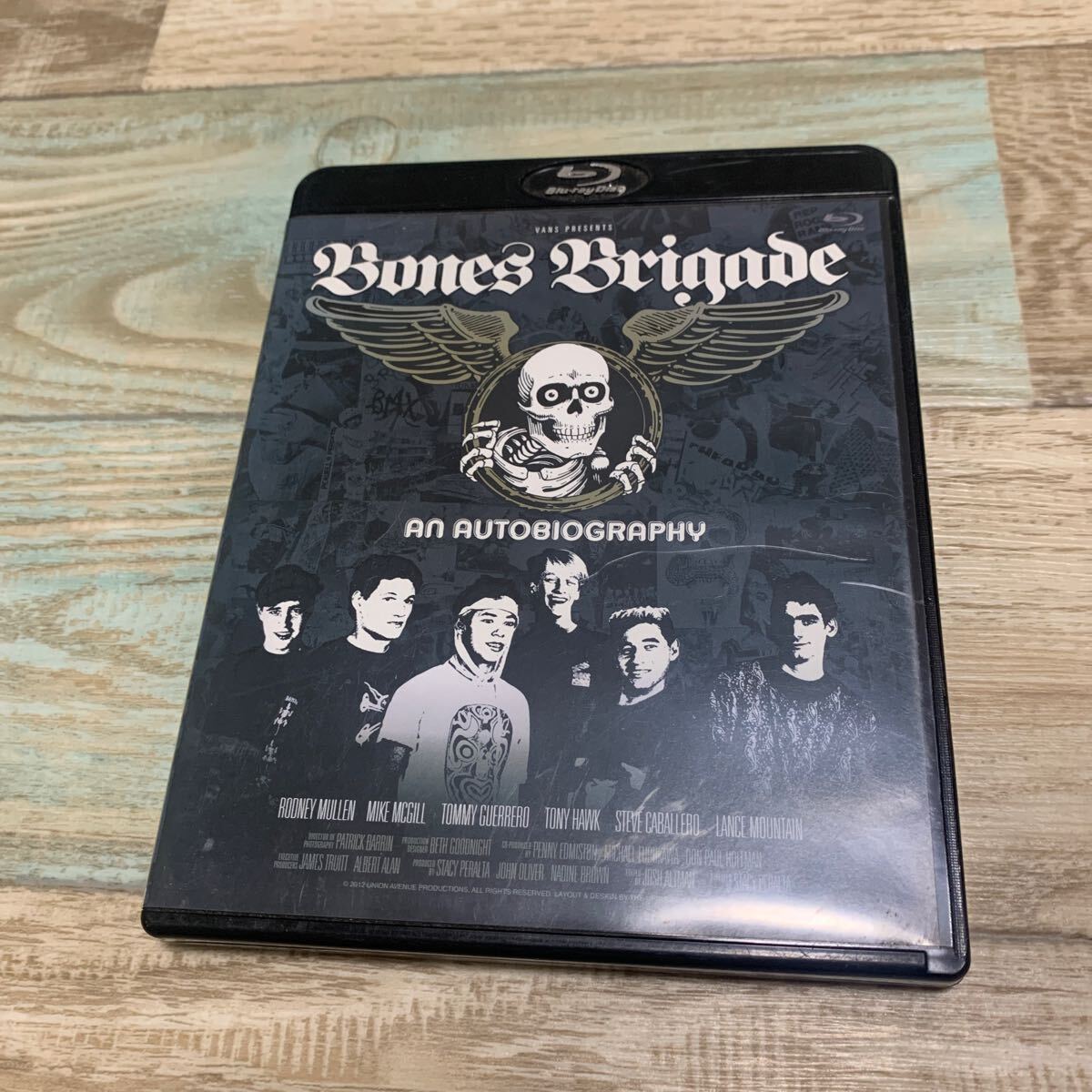 * бесплатная доставка *Blu-ray*BONES BRIGADE*80s скейтборд * Tony Hawk Steve kyabareromakgiru Ran s*bo-nz Brigade *