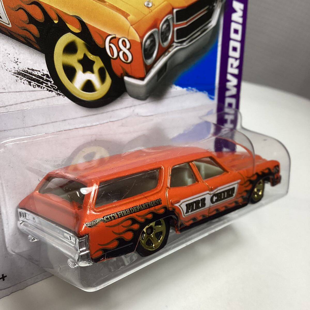 ☆ホットウィール☆ '70 シボレー シェベル SS ワゴン オレンジ カードシワあり Hot Wheelsの画像4