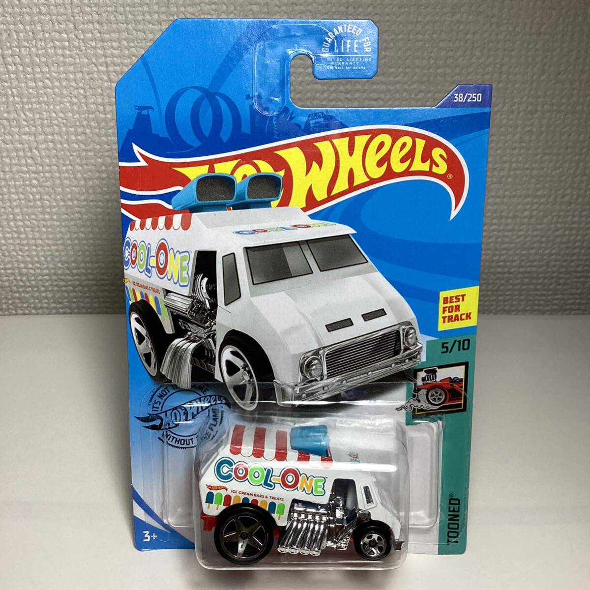 ☆ホットウィール☆ クール　ワン　白　Hot Wheels _画像2