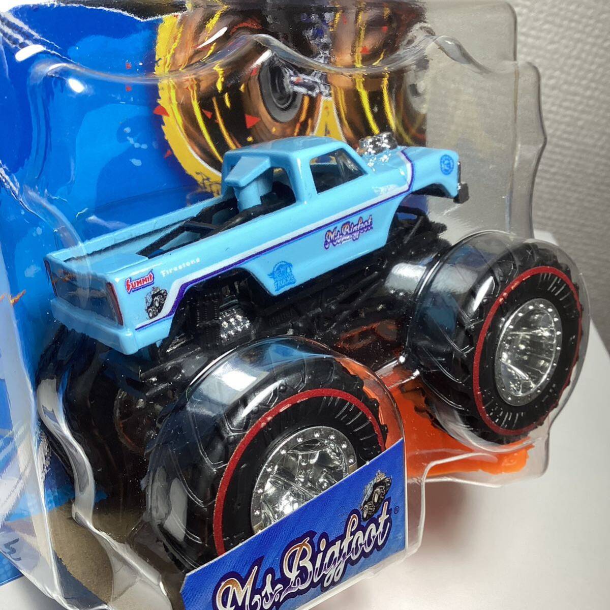 チェイス！☆ホットウィール☆ ミス.ビッグフット モンスタートラック Hot Wheels Monster Trucksの画像4