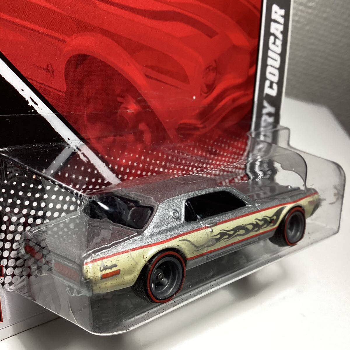 ☆ホットウィール☆ '68 マーキュリー クーガー ガレージシリーズ リアルライダー Hot Wheels の画像4