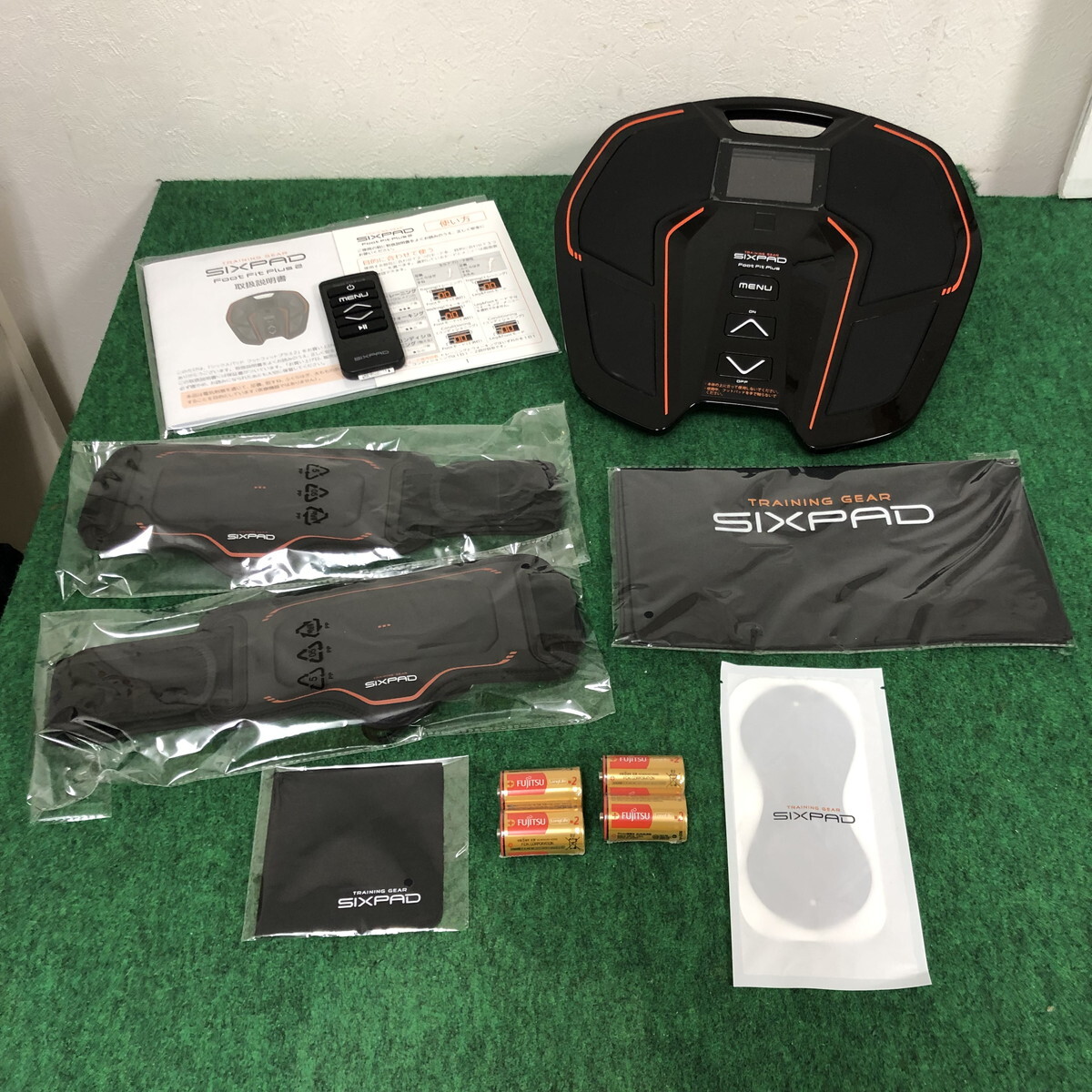 SIXPAD シックスパッド　Foot Fit Plus2 フットフィットプラス2 SE-AG00A 健康器具　エクササイズ　トレーニング (N60423_5_70suy)_画像1