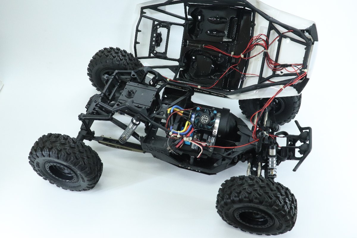 ●1円～ AXIAL/アキシャル ◎ 1/10 電動RC YETI/イエティ 4WDロックレーサー 完成品 ◎#6974の画像6