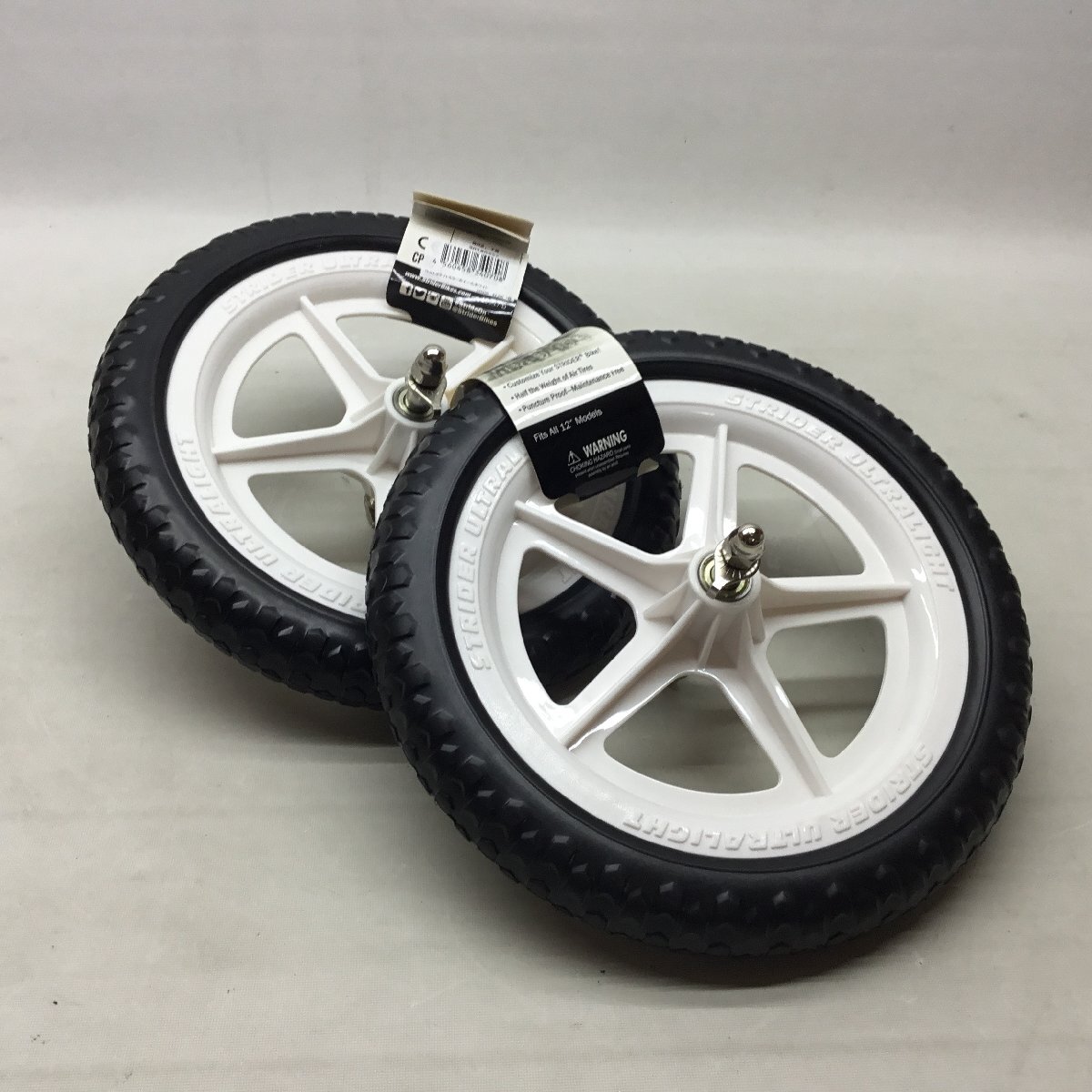 ■STRAIDER　ストライダー　ULTRALIGHT WHEEL　ウルトラライトホイール　12インチ　未使用　長期保管品　2本セット /0.9kg■_画像1