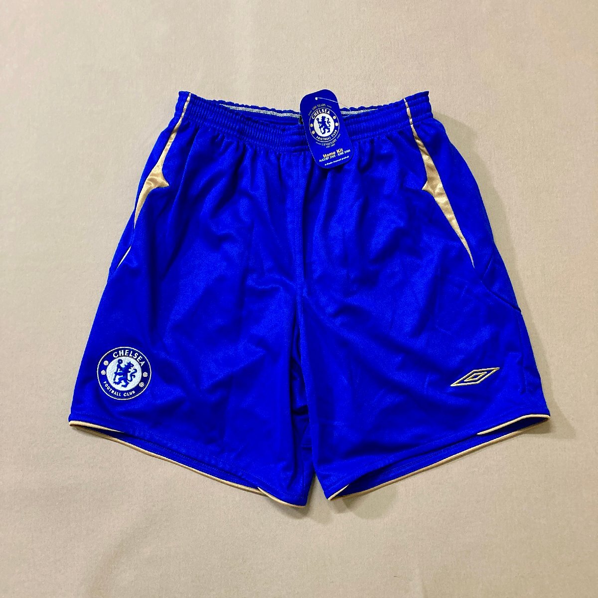 ★未使用タグ付き umbro アンブロ サッカーウェア CHELSEA チェルシー ユニフォーム ハーフパンツ ボトムス サイズM ブルー 0.15kg★の画像1