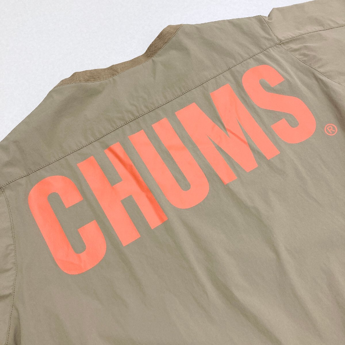 ●CHUMS チャムス ワンピース 半袖 刺繍 ロゴ ワンポイント バックプリント Iライン ベージュ系 カーキ系 サイズL レディース 0.26kg●の画像3